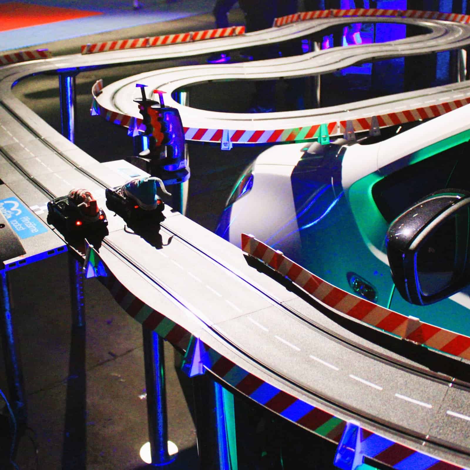 Rent the best Entertainment for fairs, exhibitions or EXPO interactive entertainment with branding and logo London Prague Vienna Paris