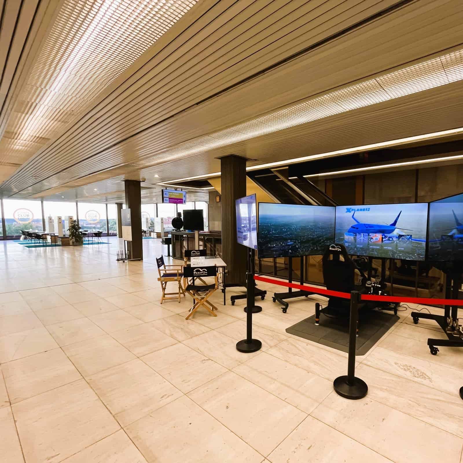 Panorama screens with a motion flight simulator.