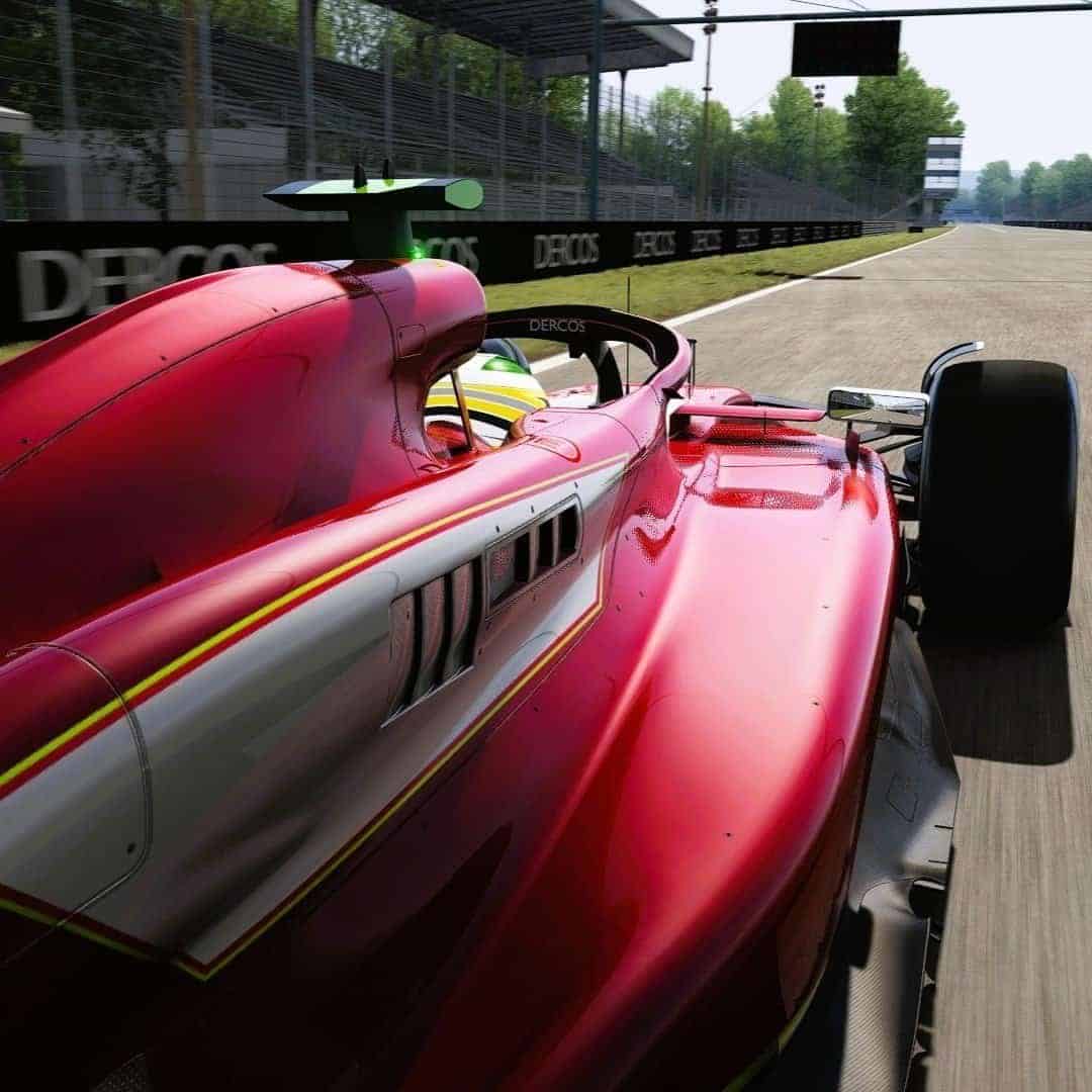 Brand integration dercos vichy into a racing track.